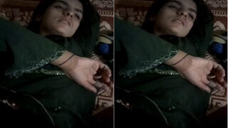 Paki Girl Shows Pussy | MyDesi