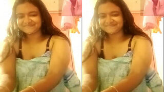 Desi Girl Kissing And Shows Nude Body Part 2 | MyDesi