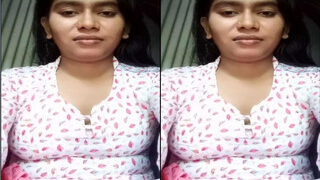 Desi Village Girl Shows Boobs | MyDesi