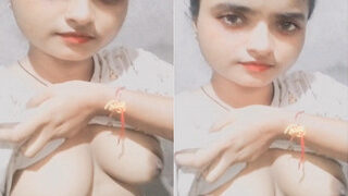 Desi Girl Shows Her Boobs | MyDesi