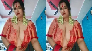 Horny Desi Bhabhi Shows Her Boobs And Pussy Part 1 | MyDesi