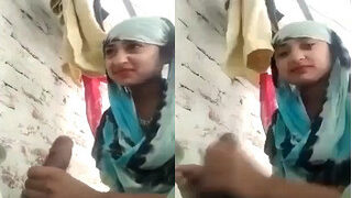 Sexy Desi Girl Sucking Lover Dick | MyDesi