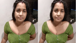 Sexy Desi Cpl Romance And Fucking In Hotel Part 1 | MyDesi