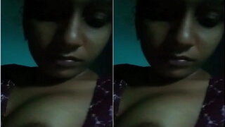 Cute Desi Girl Shows Boobs | MyDesi