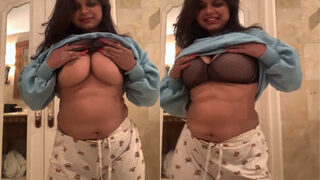 Horny Desi Girl Play With Her Boobs | MyDesi