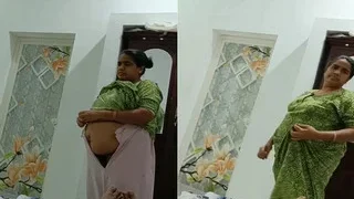 Desi Bhabhi Pussy Video Record | MyDesi