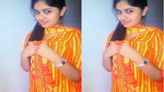 Horny Desi Girl Shows Boobs | MyDesi