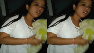 Desi Girl Sucking Dick In Car | MyDesi