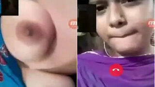 Desi Girl Shows Boobs | MyDesi