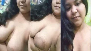 Desi Girl Shows Her Big Boobs | MyDesi