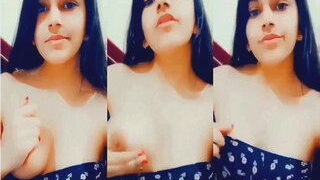 Sexy Desi Girl Shows Boob | MyDesi