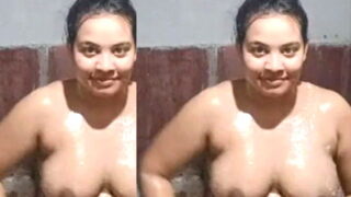 Sexy Booby Girl In Bathroom – Part1 | MyDesi